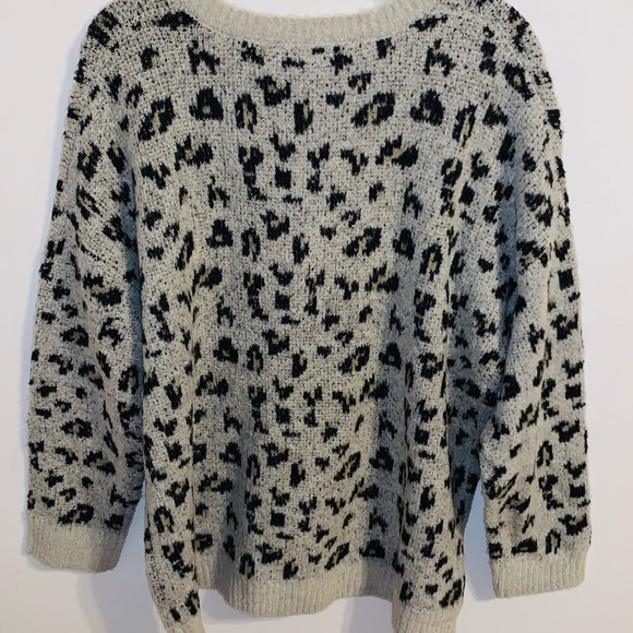 Workshop Republic Leopard Boho Sweater NWT - Picture 6 of 10